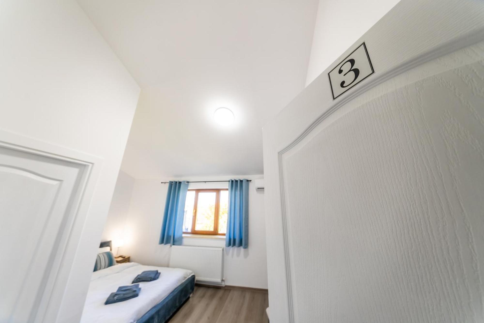 La Casa Blanca Apartment Vladimirescu Bagian luar foto