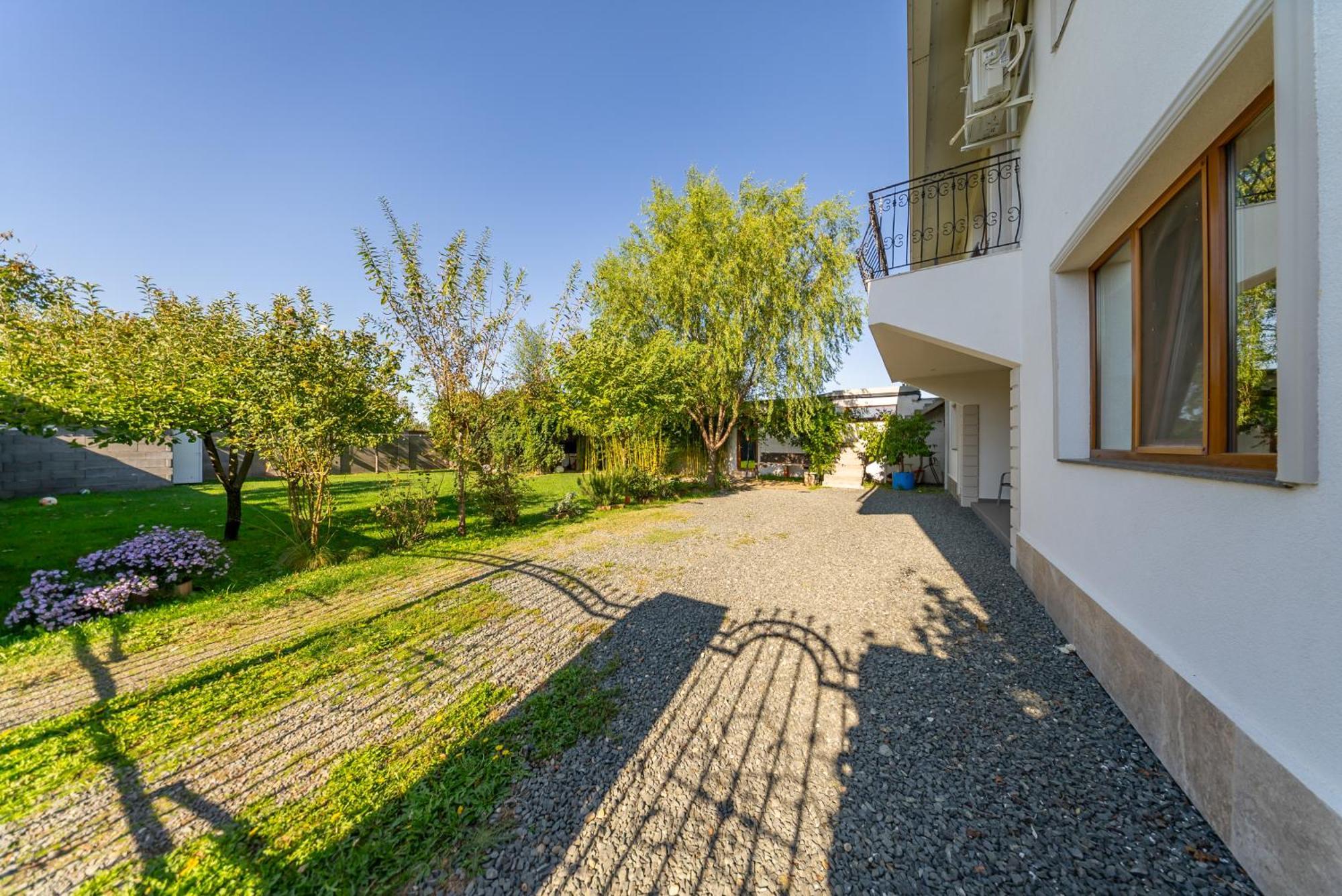 La Casa Blanca Apartment Vladimirescu Bagian luar foto